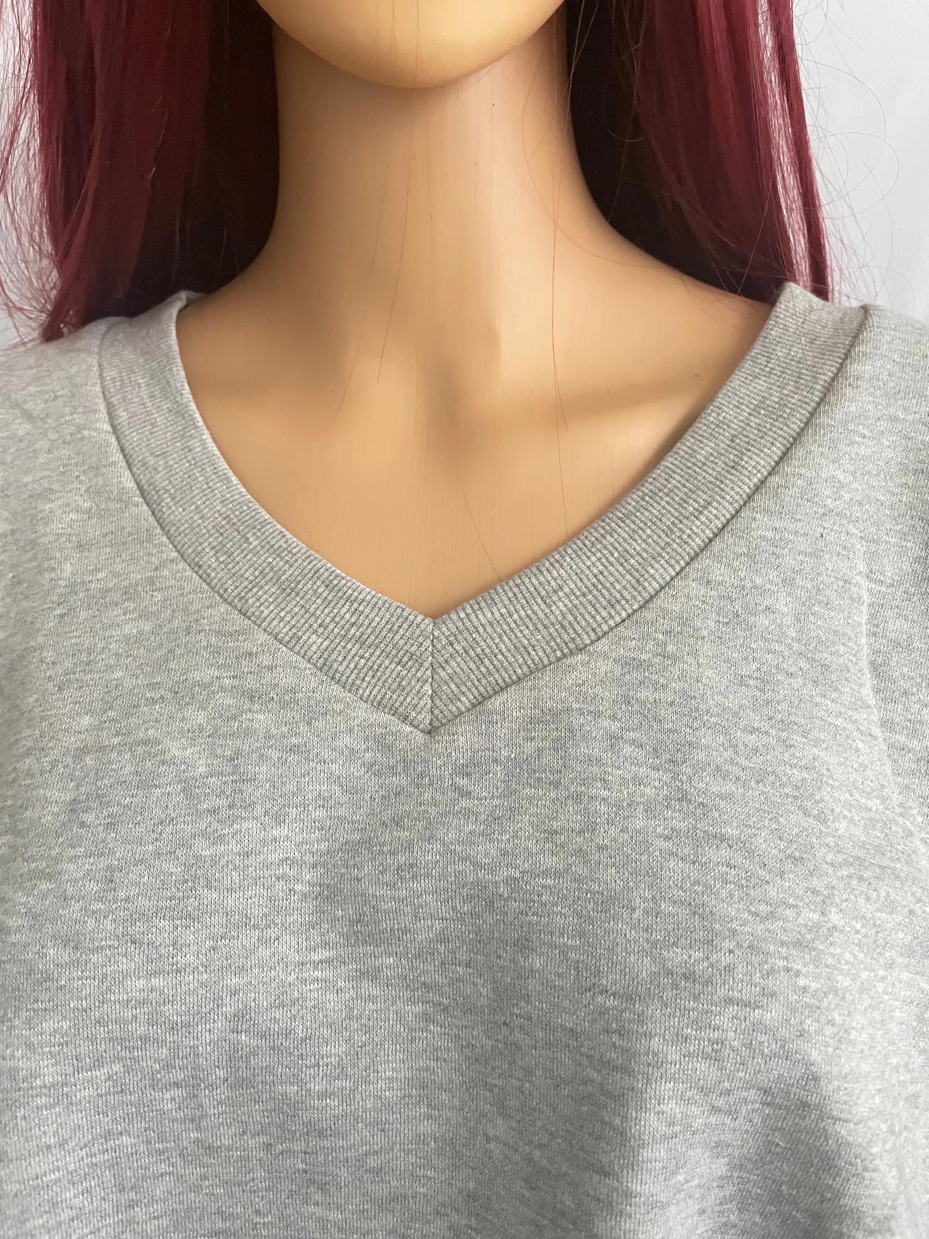 Crop V-Neck Sweatshirt BP.