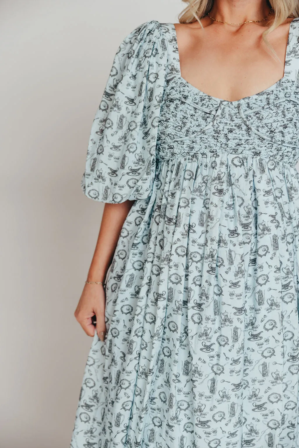 Harlow Maxi Dress in Blue Vintage Tea - Bump Friendly & Inclusive Sizing (S-XL)