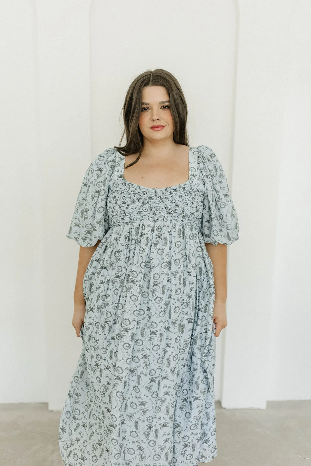 Harlow Maxi Dress in Blue Vintage Tea - Bump Friendly & Inclusive Sizing (S-XL)