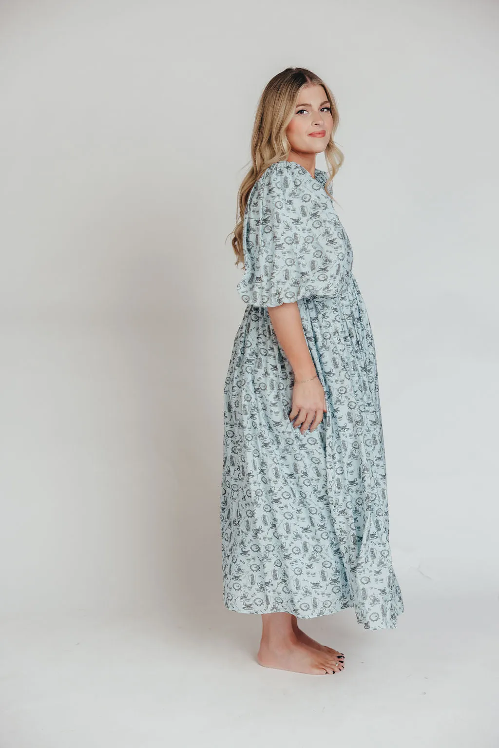 Harlow Maxi Dress in Blue Vintage Tea - Bump Friendly & Inclusive Sizing (S-XL)