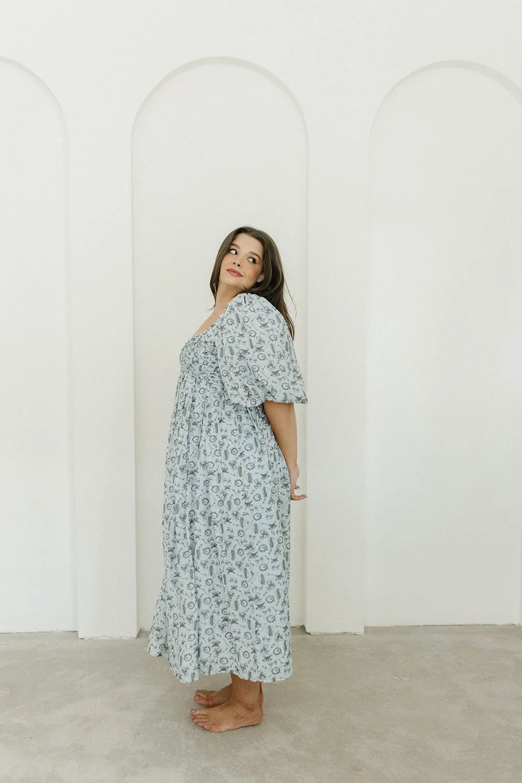 Harlow Maxi Dress in Blue Vintage Tea - Bump Friendly & Inclusive Sizing (S-XL)