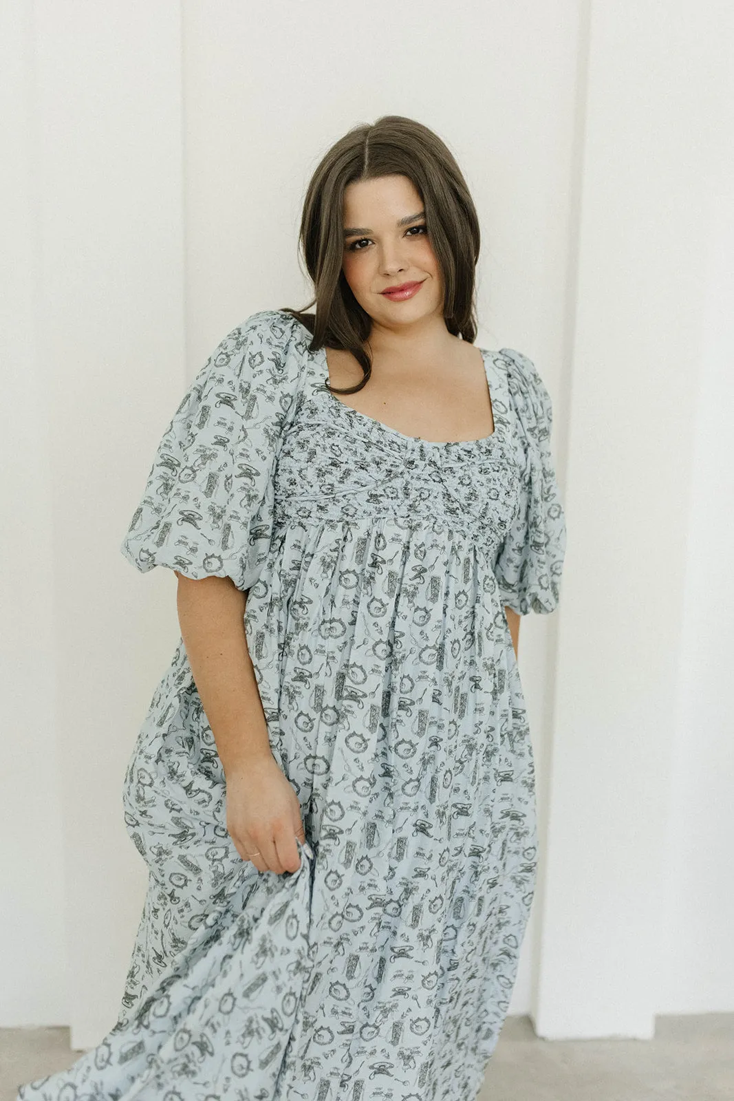 Harlow Maxi Dress in Blue Vintage Tea - Bump Friendly & Inclusive Sizing (S-XL)