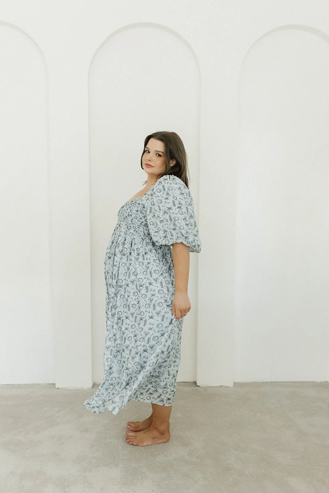 Harlow Maxi Dress in Blue Vintage Tea - Bump Friendly & Inclusive Sizing (S-XL)