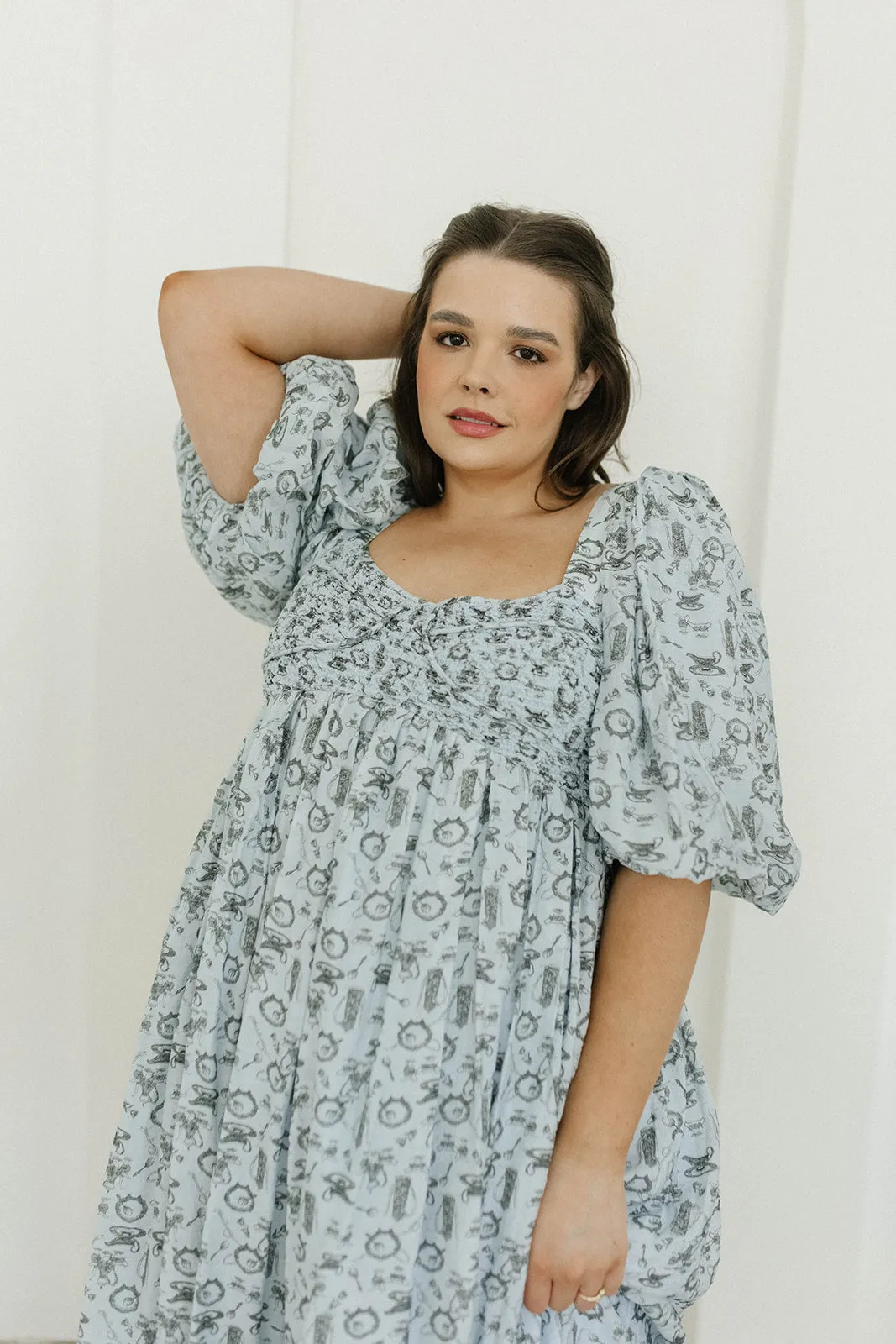 Harlow Maxi Dress in Blue Vintage Tea - Bump Friendly & Inclusive Sizing (S-XL)